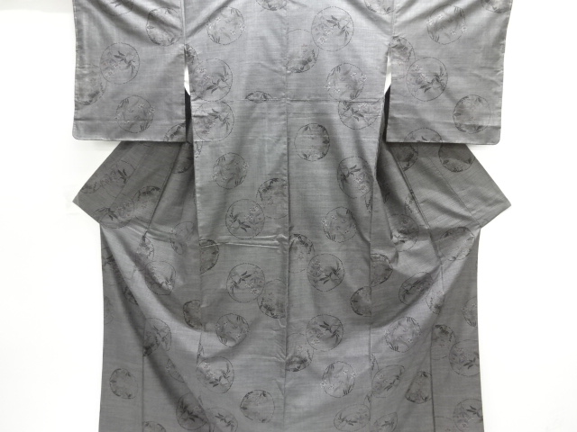 大特価品　未使用品　丸紋に花模様織り出し本場泥大島紬着物(7マルキ)